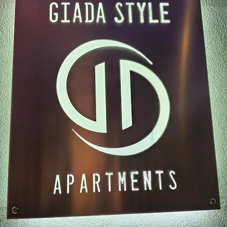 Lägenhet Giada Style